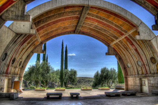 800px-Arcosanti_vaults