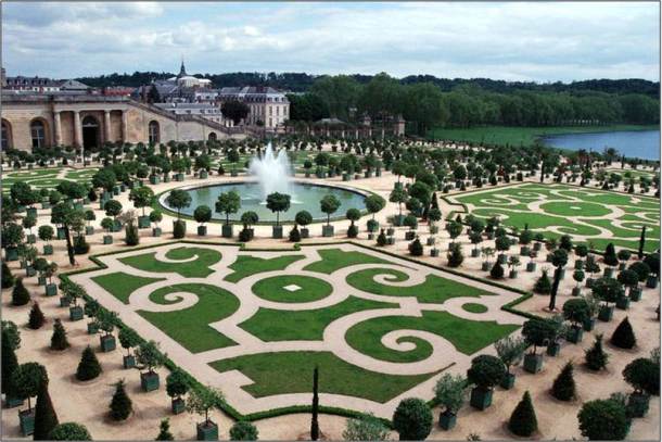 Gardens of Versailles (1672), France