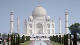 Taj Mahal (1632-1652), Agra, India.